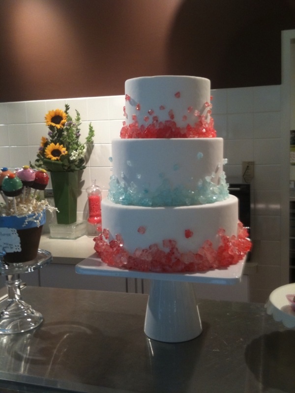 cake pops wedding. rock candy wedding cake.